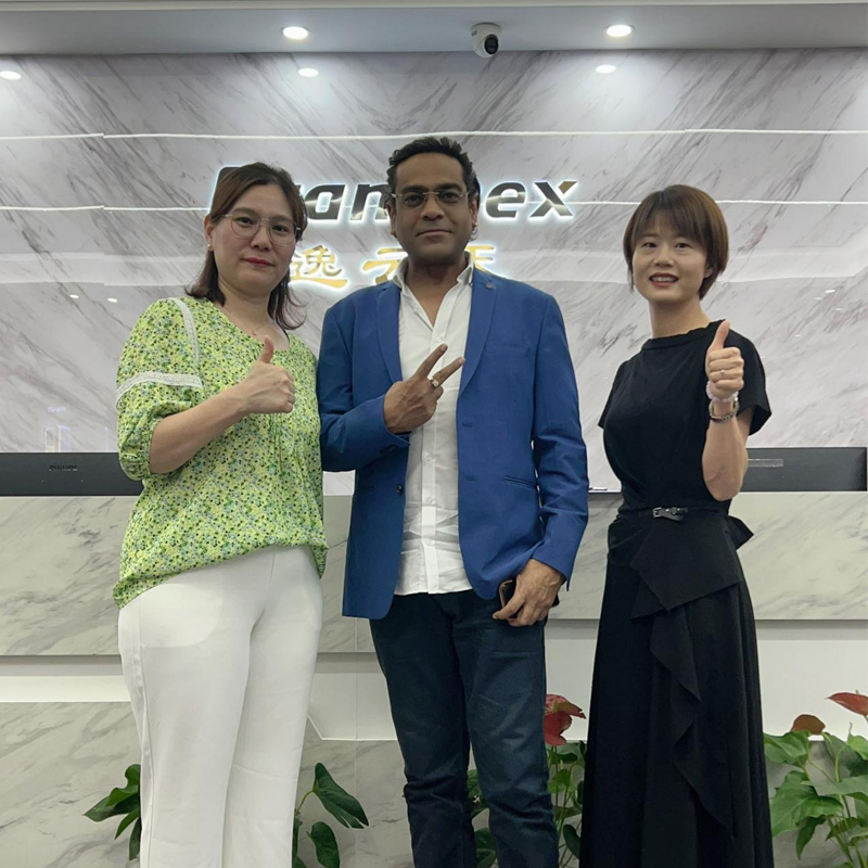 印度客户慕名来访樱桃免费视频，洽谈空气质量监测项目合作!