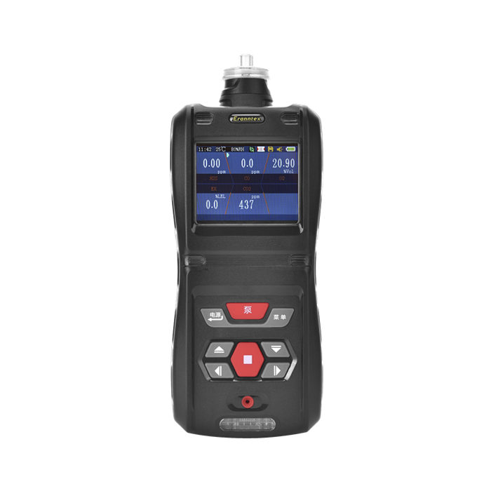 如何判断氧气检测仪的读数是否在正常范围内?